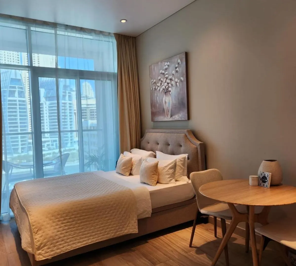 Stunning Marina View Luxury Studio One Dubai Guest house